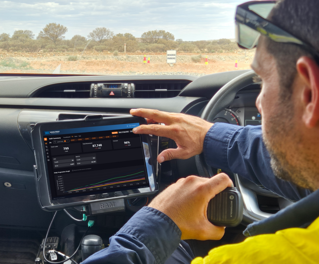 Haultrax FMS dashboard showing mining production progress